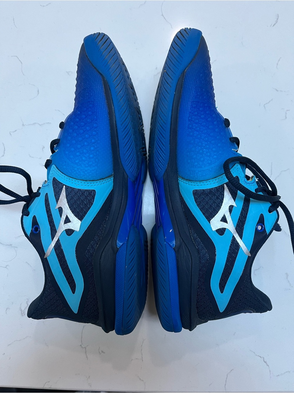 Mizuno Women’s Exceed Tour 6 Blue and Teal Athletic Shoes